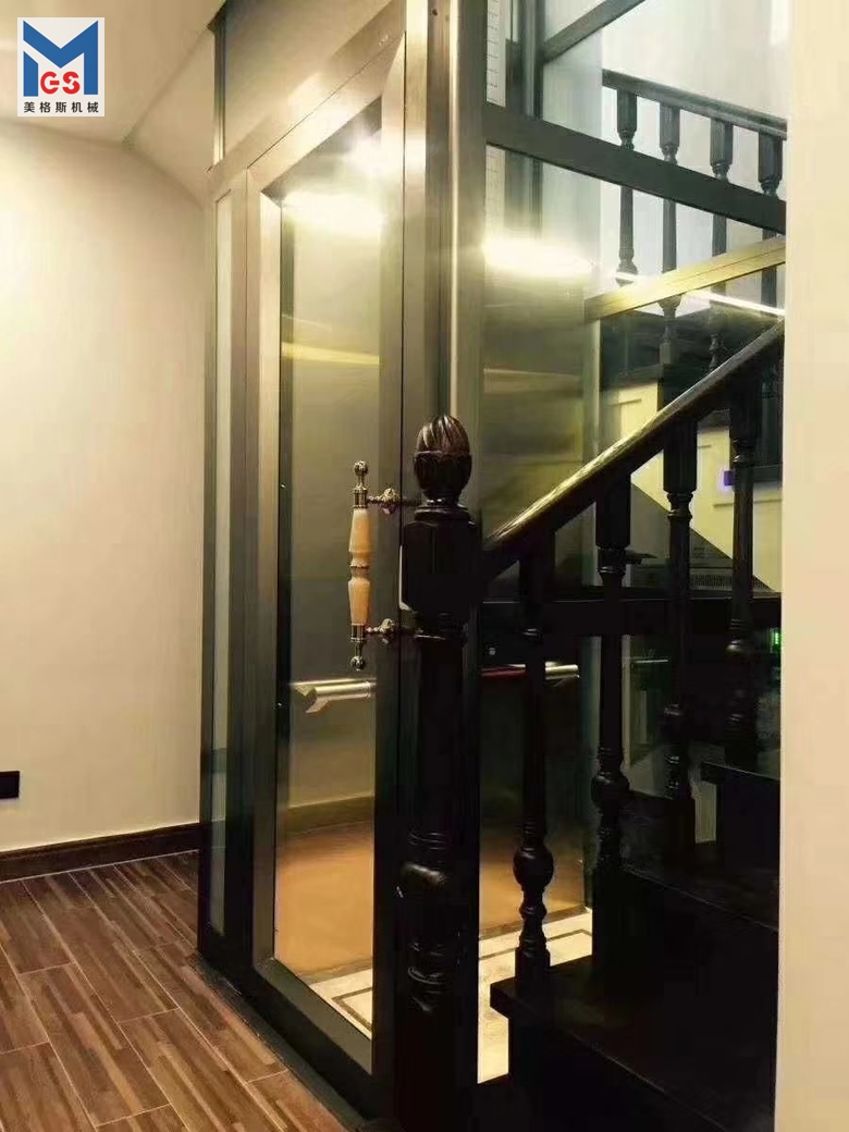 旁開(kāi)門(mén)家用電梯