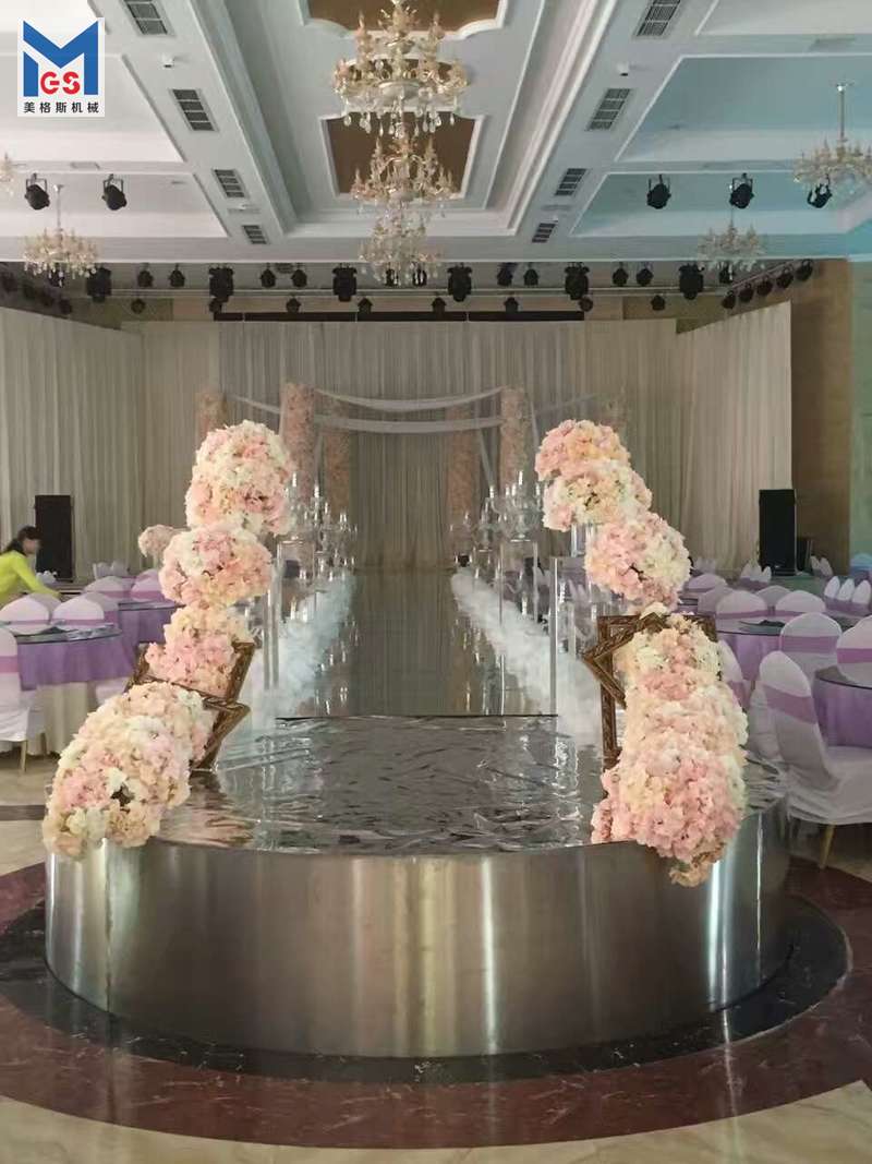 婚慶旋轉(zhuǎn)舞臺